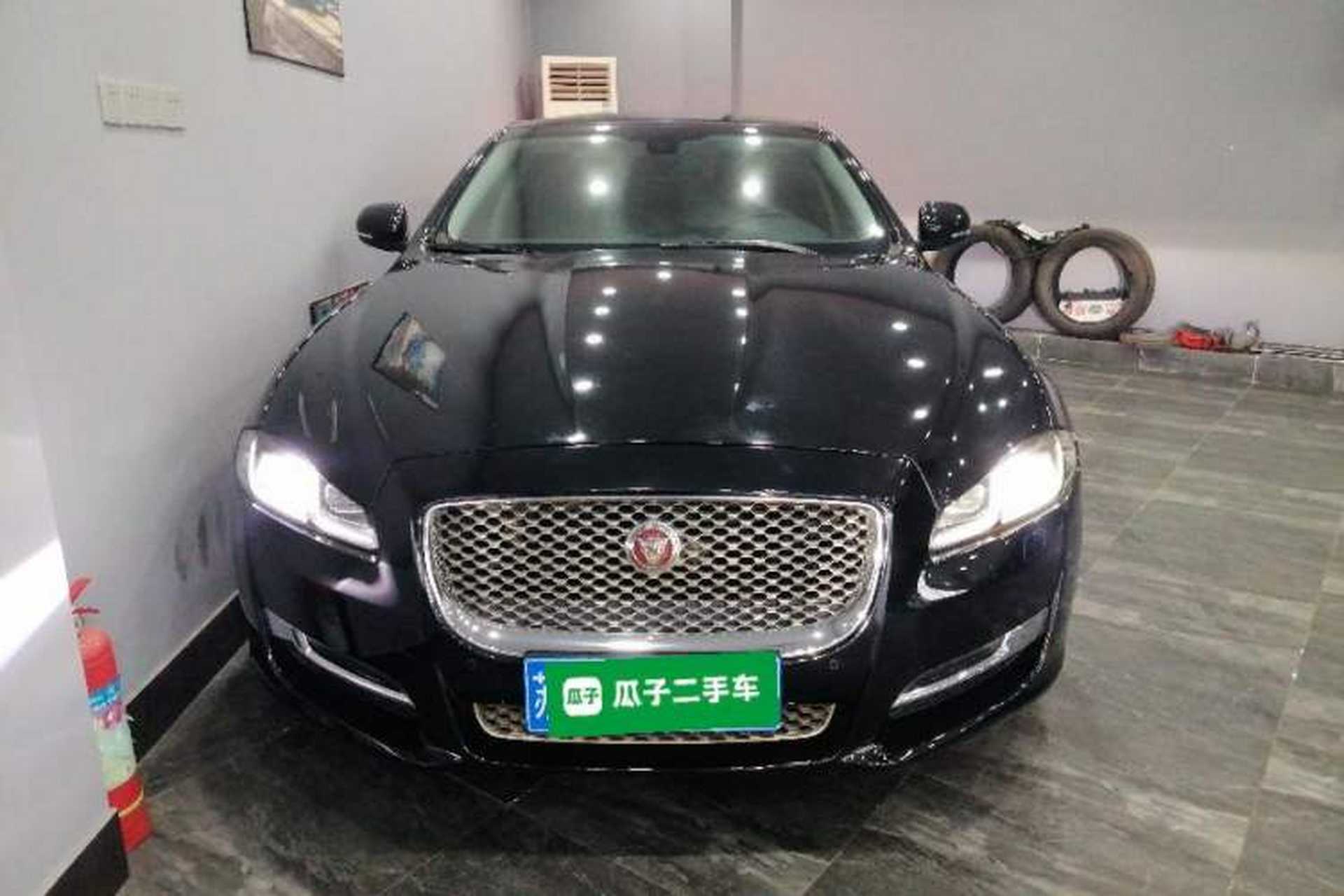 Used Jaguar XJ 2016 XJL 2.0T Two-Wheel-Drive Elegant Business Edition Front