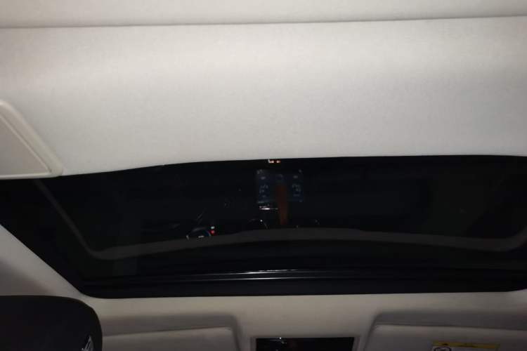Used Jaguar XJ 2016 XJL 2.0T Two-Wheel-Drive Elegant Business Edition Headliner