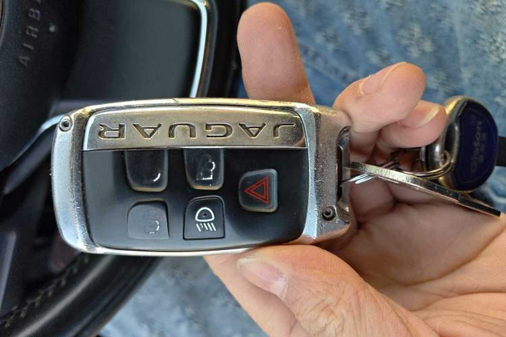 Used Jaguar XJ 2016 XJL 3.0 SC Four-Wheel Drive Panoramic Business Edition Interior 1