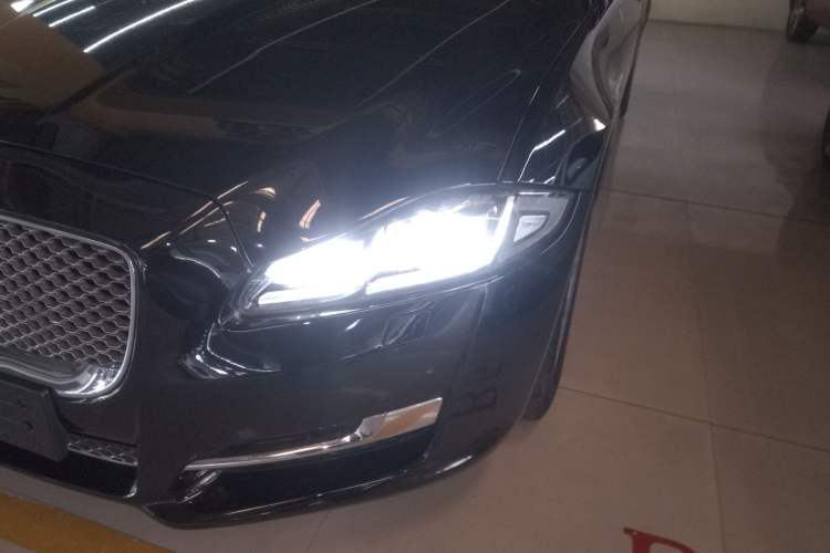 Used Jaguar XJ 2016 XJL 3.0 SC Two-Wheel-Drive Elegant Business Edition Left Front Headlight