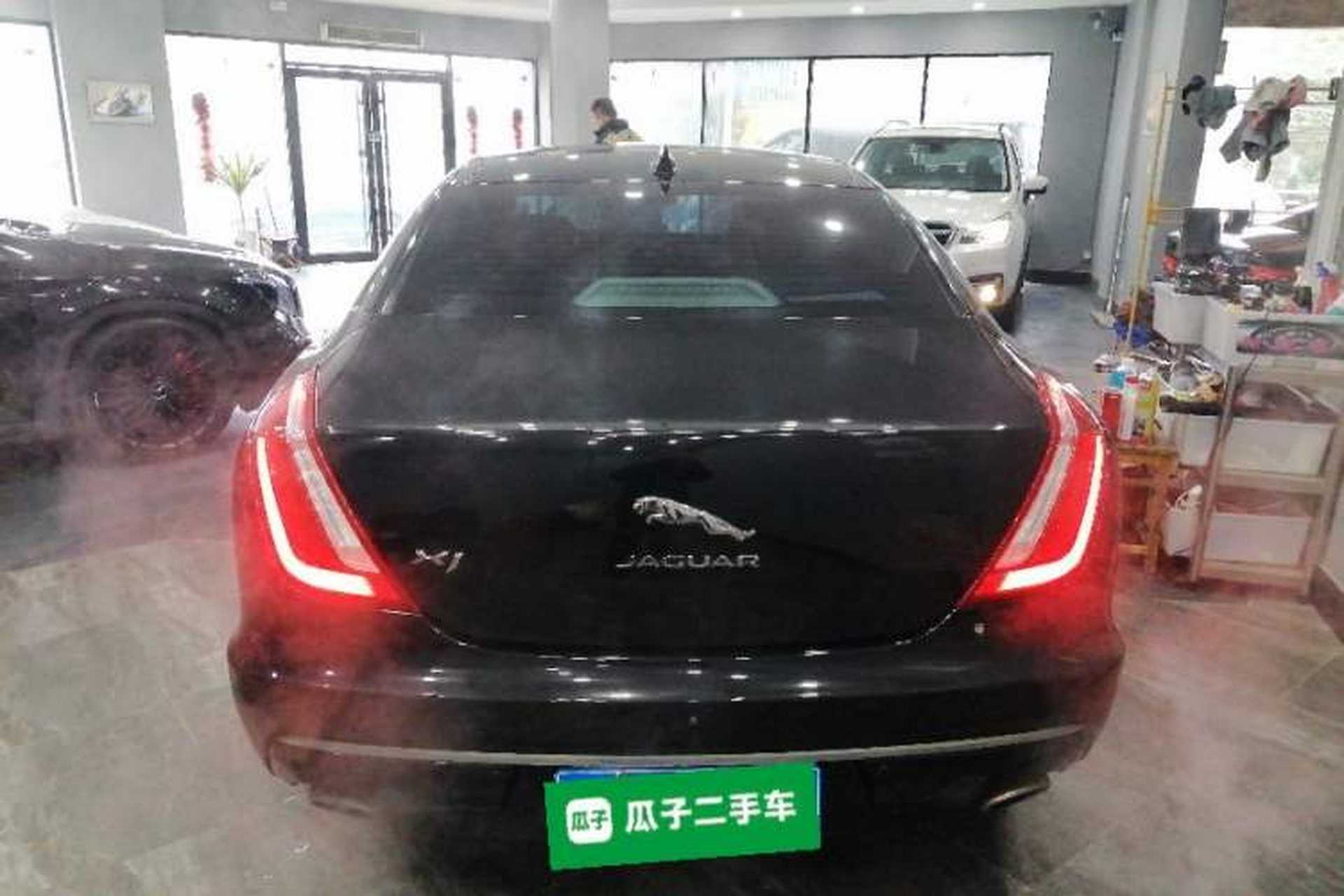 Used Jaguar XJ 2016 XJL 2.0T Two-Wheel-Drive Elegant Business Edition Rear