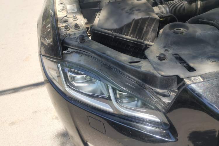 Used Jaguar XJ 2016 XJL 3.0 SC Two-Wheel-Drive Elegant Business Edition Right Front Headlight