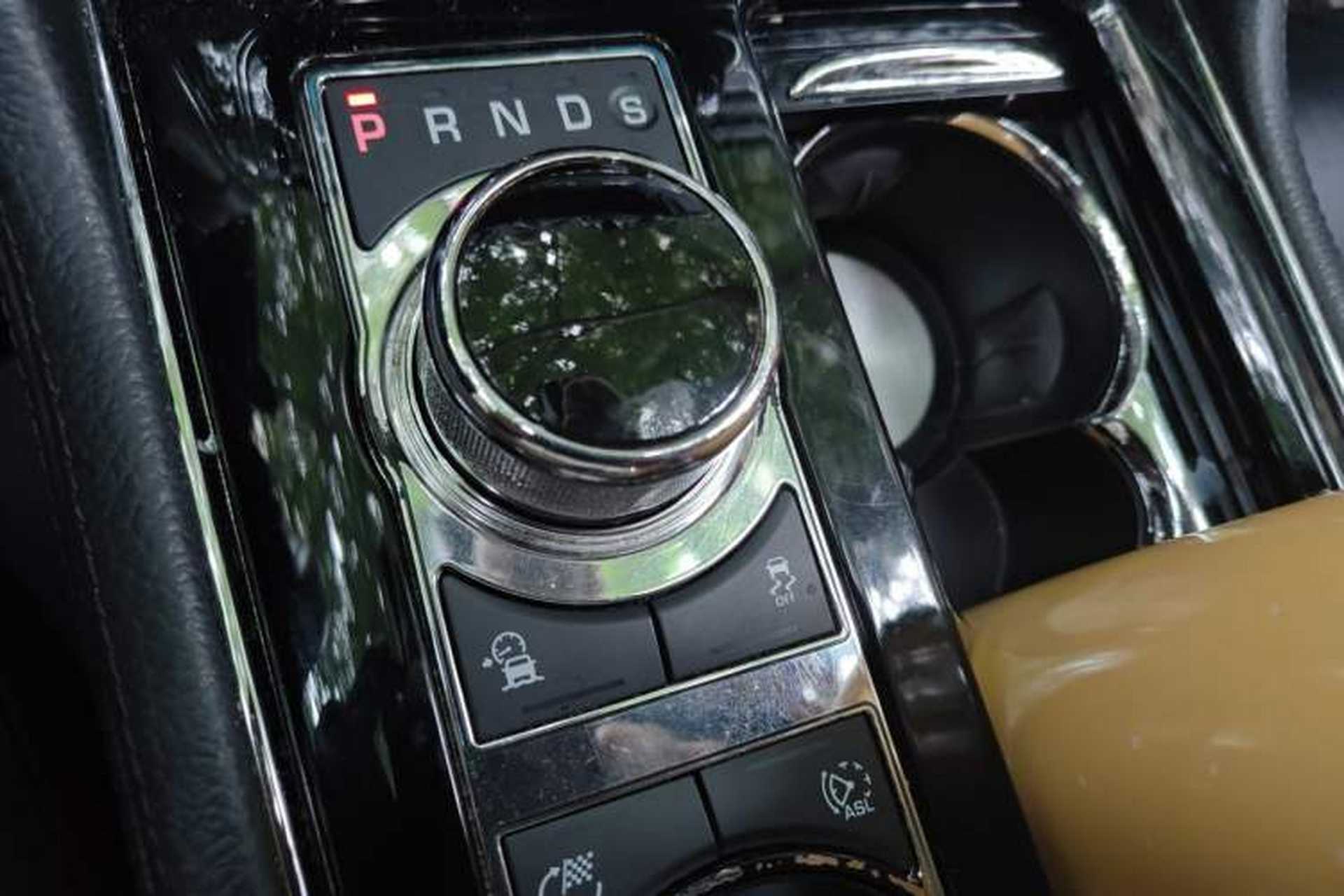 Used Jaguar XJ 2016 XJL 2.0T Two-Wheel-Drive Elegant Business Edition Gear Lever