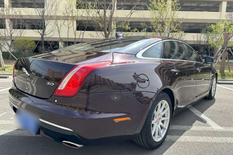 Used Jaguar XJ 2016 XJL 3.0 SC Two-Wheel-Drive Elegant Business Edition Exterior 2