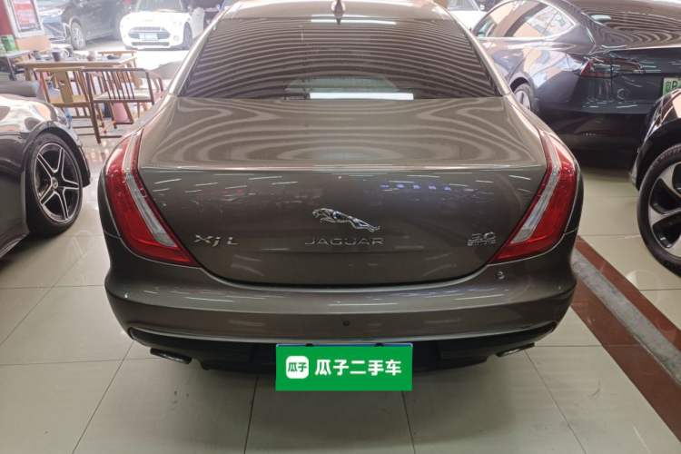 Used Jaguar XJ 2016 XJL 3.0 SC Two-Wheel-Drive Elegant Business Edition Exterior 4