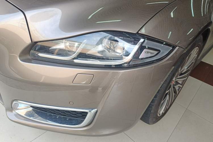 Used Jaguar XJ 2016 XJL 3.0 SC Two-Wheel-Drive Elegant Business Edition Left Front Headlight