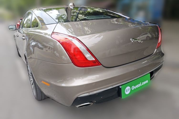 Used Jaguar XJ 2016 XJL 3.0 SC Two-Wheel-Drive Elegant Business Edition Rear Left 45 Deg