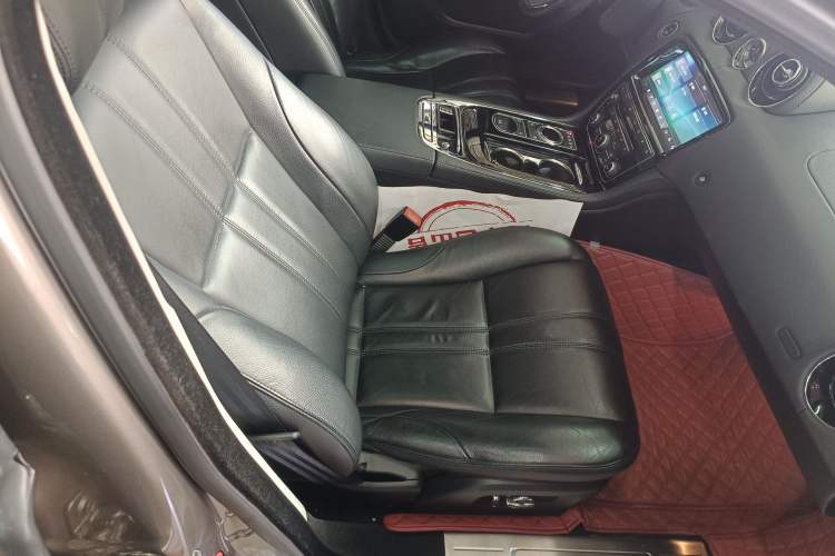 Used Jaguar XJ 2016 XJL 3.0 SC Two-Wheel-Drive Elegant Business Edition Right Front Seat