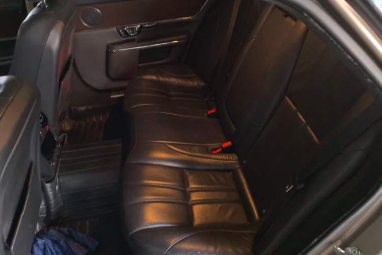 Used Jaguar XJ 2016 XJL 3.0 SC Two-Wheel-Drive Elegant Business Edition Left Rear Seat
