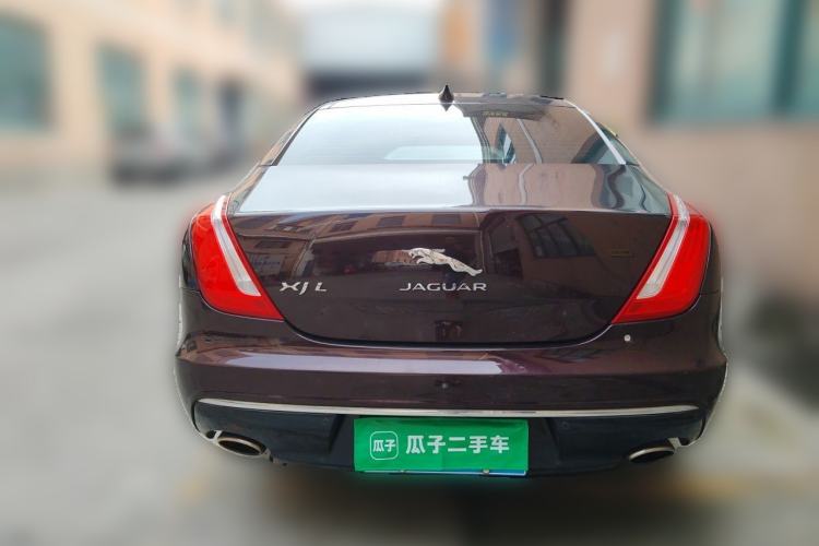 Used Jaguar XJ 2016 XJL 2.0T Two-Wheel-Drive Elegant Business Edition Rear