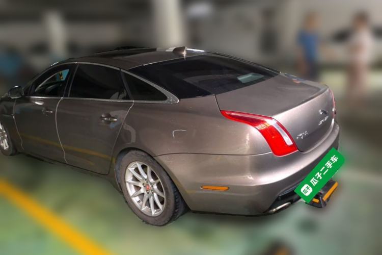 Used Jaguar XJ 2016 XJL 3.0 SC Two-Wheel-Drive Elegant Business Edition Rear Left 45 Deg