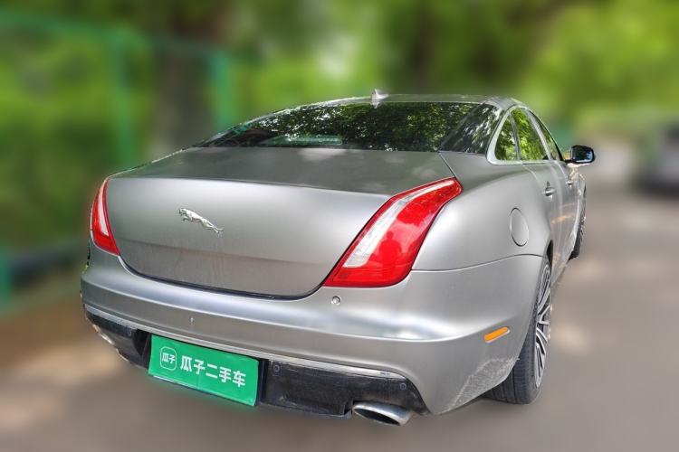 Used Jaguar XJ 2016 XJL 3.0 SC Two-Wheel-Drive Elegant Business Edition Rear Right 45 Deg