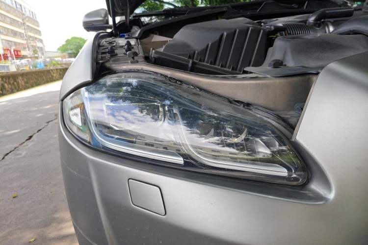 Used Jaguar XJ 2016 XJL 3.0 SC Two-Wheel-Drive Elegant Business Edition Right Front Headlight