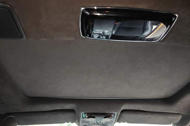 Used Jaguar XJ 2016 XJL 3.0 SC Four-Wheel Drive Panoramic Business Edition Headliner