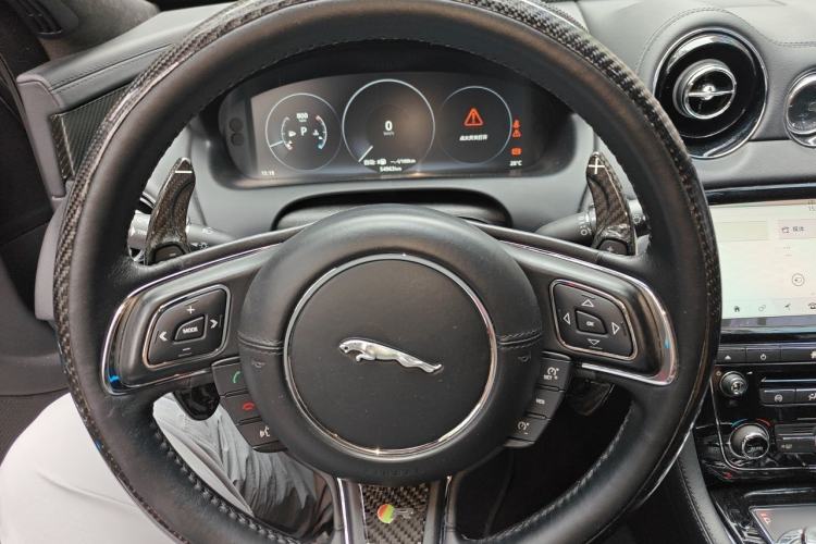Used Jaguar XJ 2016 XJL 3.0 SC Four-Wheel Drive Panoramic Business Edition Steering Wheel