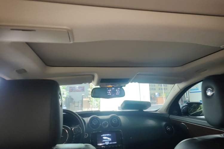 Used Jaguar XJ 2016 XJL 2.0T Two-Wheel-Drive Elegant Business Edition Headliner
