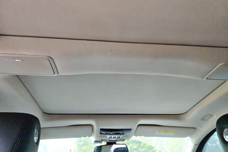 Used Jaguar XJ 2016 XJL 3.0 SC Two-Wheel-Drive Elegant Business Edition Headliner