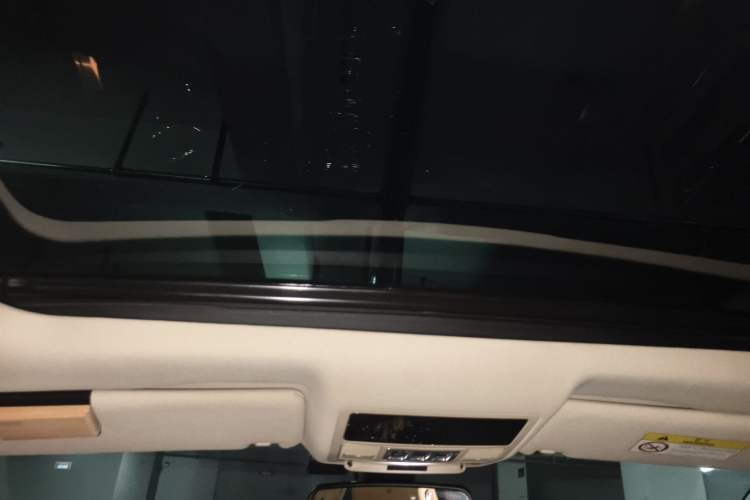 Used Jaguar XJ 2016 XJL 3.0 SC Two-Wheel-Drive Elegant Business Edition Headliner