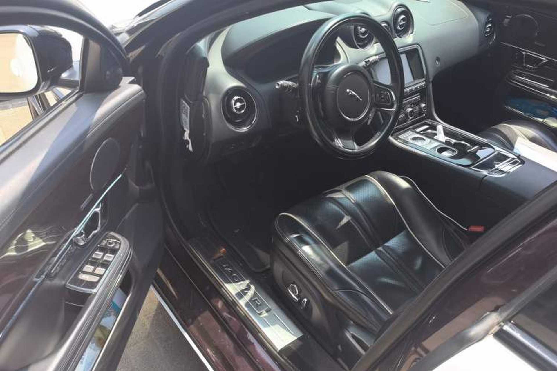 Used Jaguar XJ 2016 XJL 3.0 SC Four-Wheel Drive Panoramic Business Edition Driver Seat