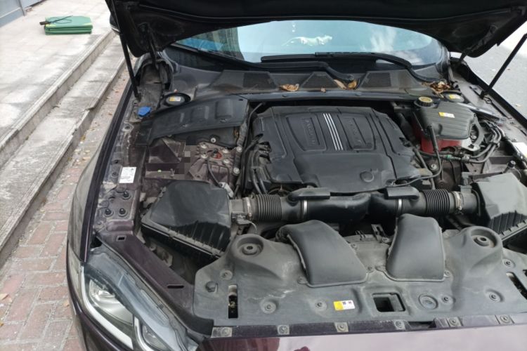 Used Jaguar XJ 2016 XJL 3.0 SC Two-Wheel-Drive Elegant Business Edition Engine Bay Right