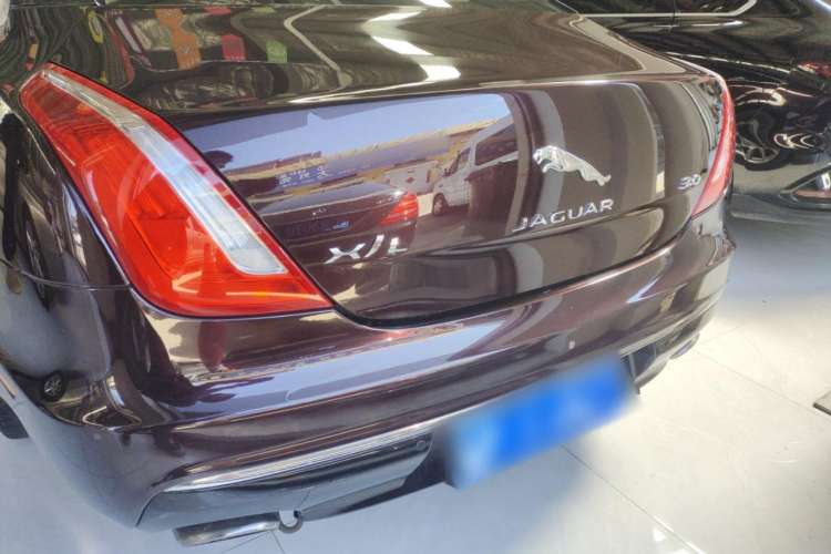 Used Jaguar XJ 2016 XJL 3.0 SC Two-Wheel-Drive Elegant Business Edition Exterior 4
