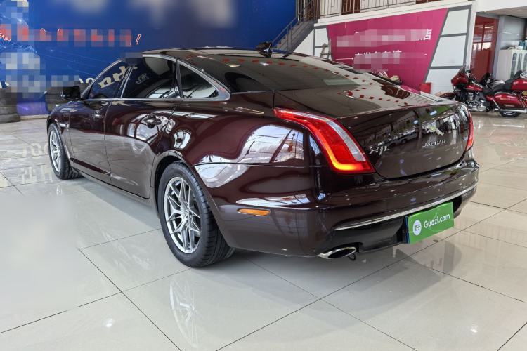 Used Jaguar XJ 2016 XJL 2.0T Two-Wheel-Drive Elegant Business Edition Exterior 5