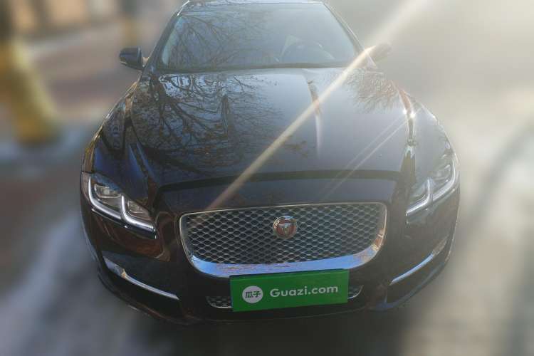 Used Jaguar XJ 2016 XJL 3.0 SC Four-Wheel Drive Panoramic Business Edition Front