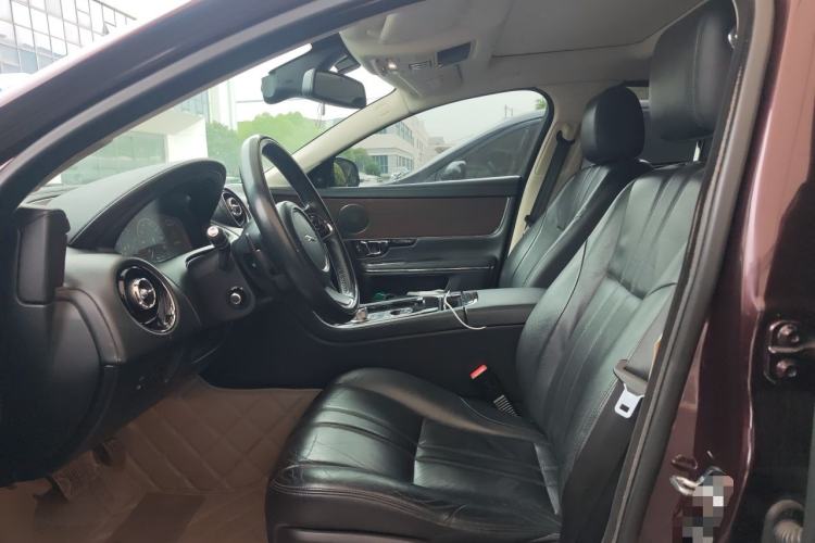 Used Jaguar XJ 2016 XJL 3.0 SC Two-Wheel-Drive Elegant Business Edition Left Front Seat