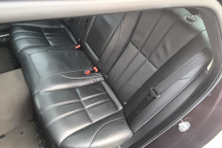 Used Jaguar XJ 2016 XJL 3.0 SC Two-Wheel-Drive Elegant Business Edition Left Rear Seat