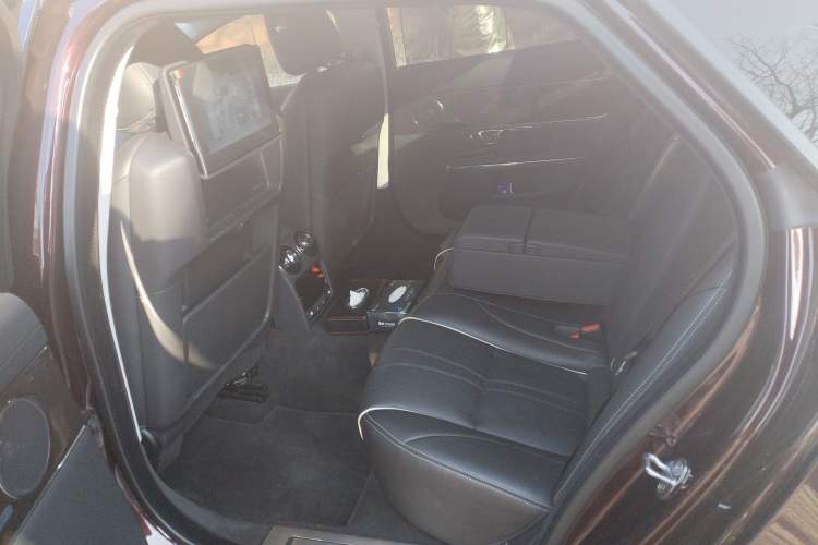 Used Jaguar XJ 2016 XJL 3.0 SC Four-Wheel Drive Panoramic Business Edition Left Rear Seat