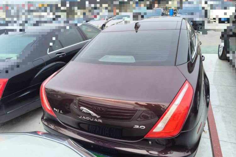 Used Jaguar XJ 2016 XJL 3.0 SC Two-Wheel-Drive Elegant Business Edition Rear