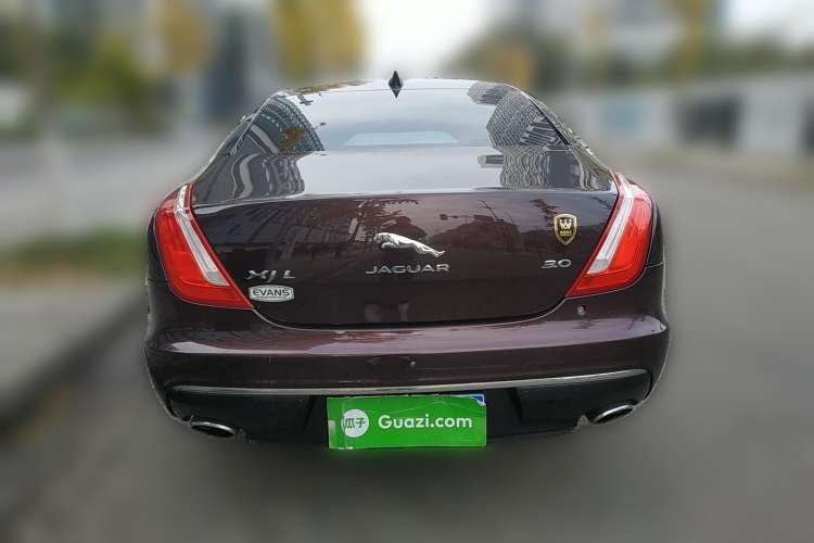 Used Jaguar XJ 2016 XJL 3.0 SC Two-Wheel-Drive Elegant Business Edition Rear