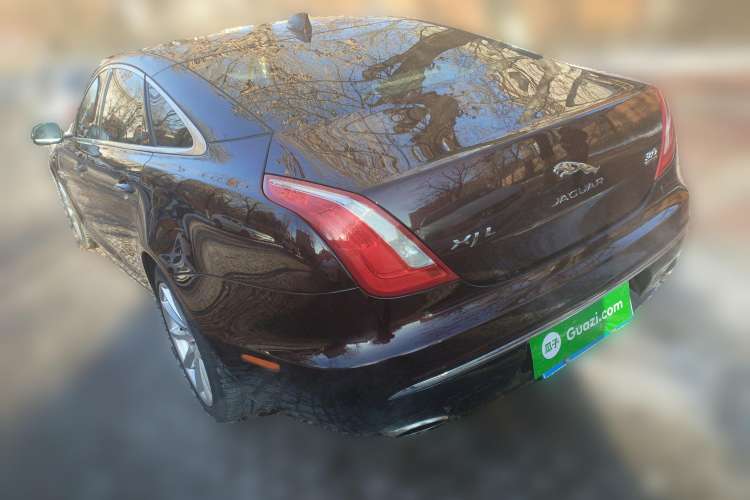 Used Jaguar XJ 2016 XJL 3.0 SC Four-Wheel Drive Panoramic Business Edition Rear Left 45 Deg