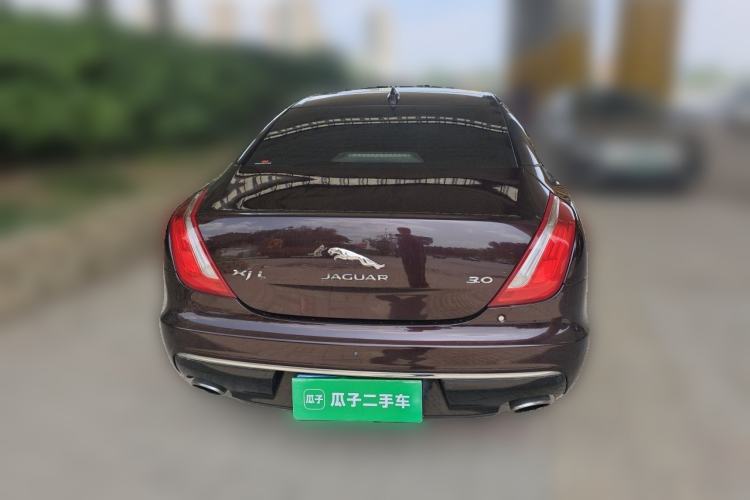 Used Jaguar XJ 2016 XJL 3.0 SC Two-Wheel-Drive Elegant Business Edition Rear