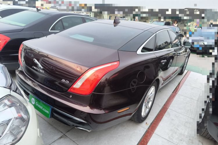 Used Jaguar XJ 2016 XJL 3.0 SC Two-Wheel-Drive Elegant Business Edition Rear Right 45 Deg