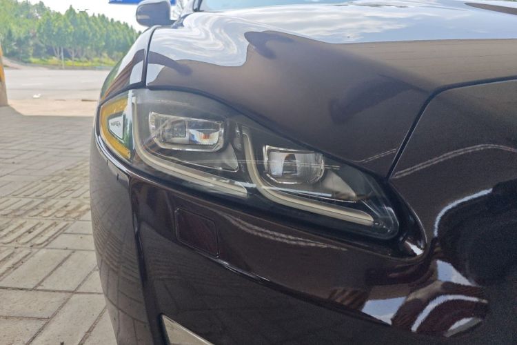 Used Jaguar XJ 2016 XJL 3.0 SC Two-Wheel-Drive Elegant Business Edition Right Front Headlight