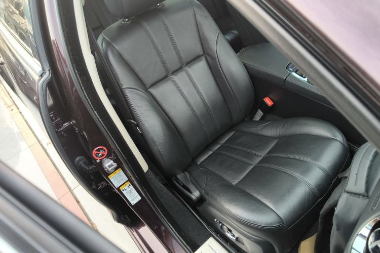Used Jaguar XJ 2016 XJL 3.0 SC Two-Wheel-Drive Elegant Business Edition Right Front Seat