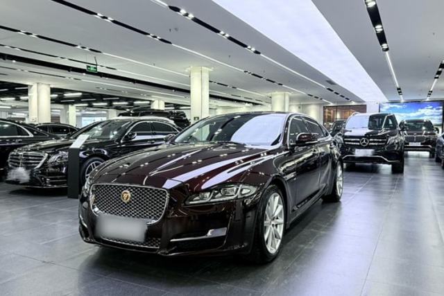 Used Jaguar XJ 2016 XJL 3.0 SC Four-Wheel Drive Panoramic Business Edition