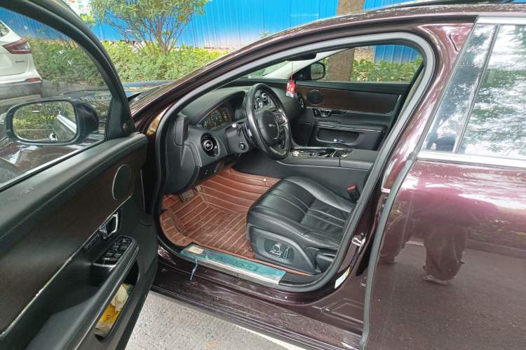 Used Jaguar XJ 2016 XJL 3.0 SC Two-Wheel-Drive Elegant Business Edition Driver Seat