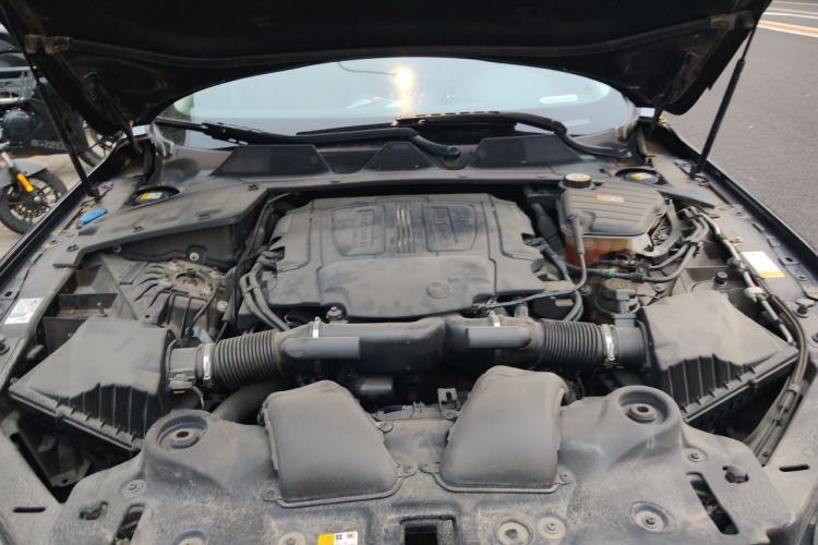 Used Jaguar XJ 2016 XJL 3.0 SC Four-Wheel Drive Panoramic Business Edition Engine Bay