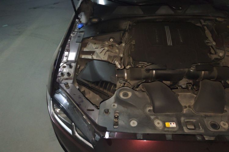 Used Jaguar XJ 2016 XJL 3.0 SC Two-Wheel-Drive Elegant Business Edition Engine Bay Right