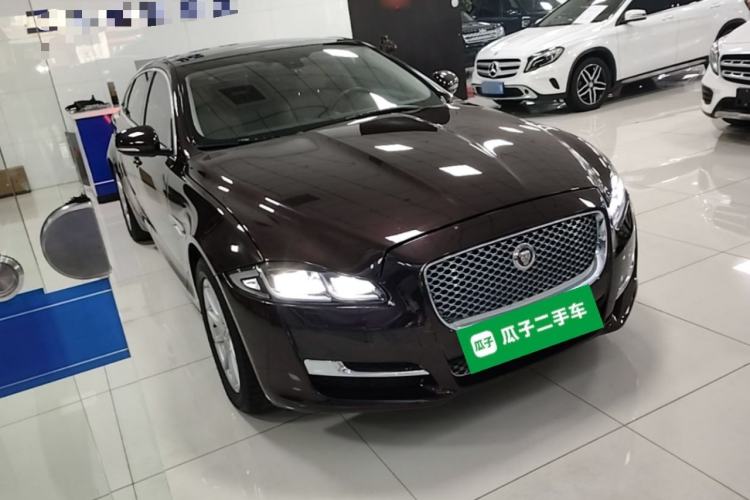 Used Jaguar XJ 2016 XJL 2.0T Two-Wheel-Drive Elegant Business Edition Exterior 1