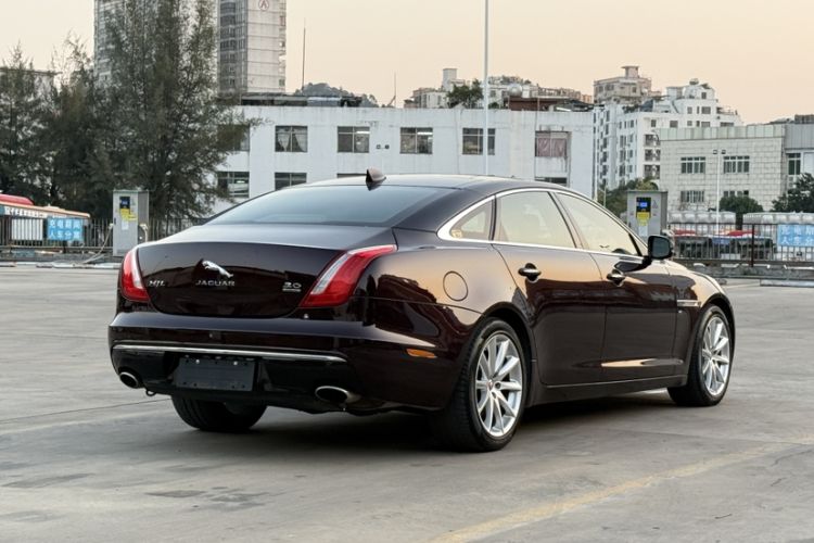 Used Jaguar XJ 2016 XJL 3.0 SC Four-Wheel Drive Panoramic Business Edition Exterior 2