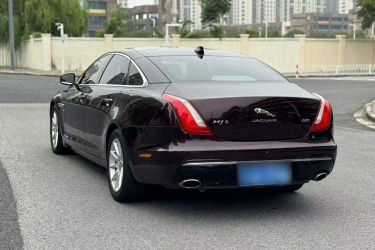 Used Jaguar XJ 2016 XJL 3.0 SC Two-Wheel-Drive Elegant Business Edition Exterior 2