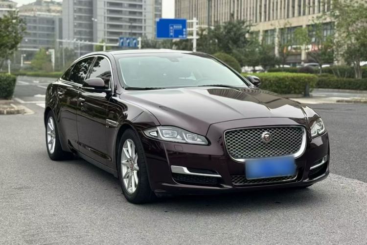 Used Jaguar XJ 2016 XJL 3.0 SC Two-Wheel-Drive Elegant Business Edition Exterior 3