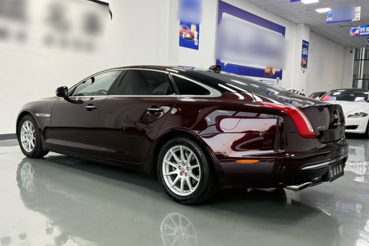 Used Jaguar XJ 2016 XJL 3.0 SC Two-Wheel-Drive Elegant Business Edition Exterior 3