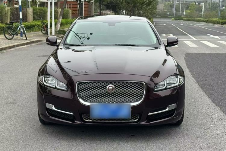 Used Jaguar XJ 2016 XJL 3.0 SC Two-Wheel-Drive Elegant Business Edition Exterior 5