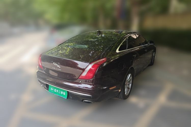 Used Jaguar XJ 2016 XJL 2.0T Two-Wheel-Drive Elegant Business Edition Exterior 5