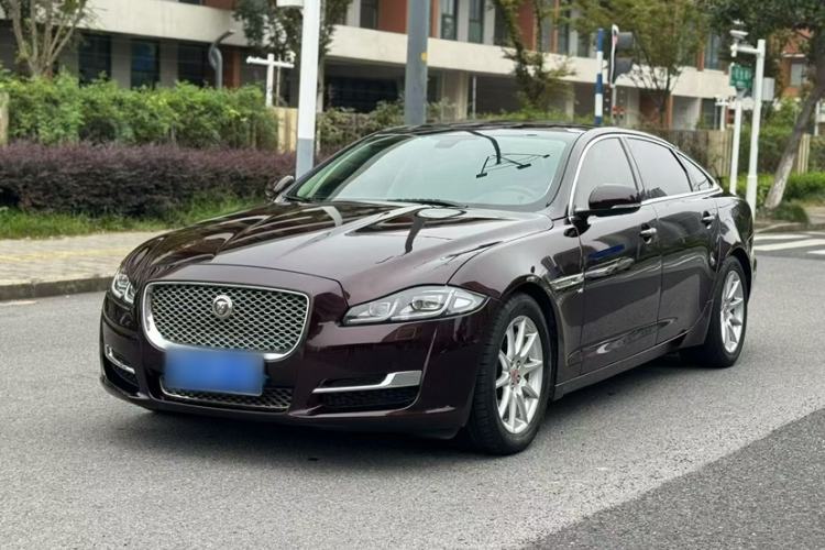 Used Jaguar XJ 2016 XJL 3.0 SC Two-Wheel-Drive Elegant Business Edition Exterior 6