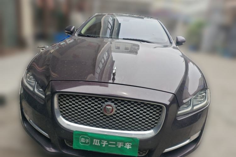 Used Jaguar XJ 2016 XJL 2.0T Two-Wheel-Drive Elegant Business Edition Front
